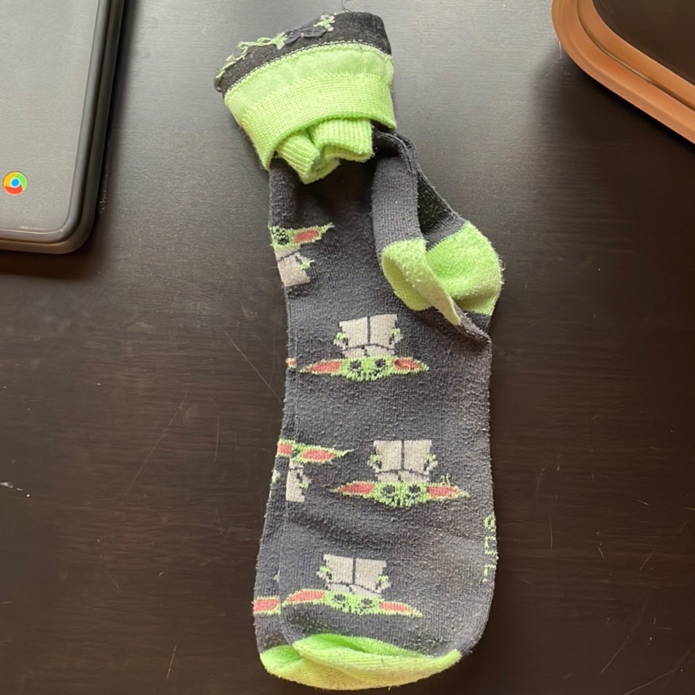 Baby Yoda socks